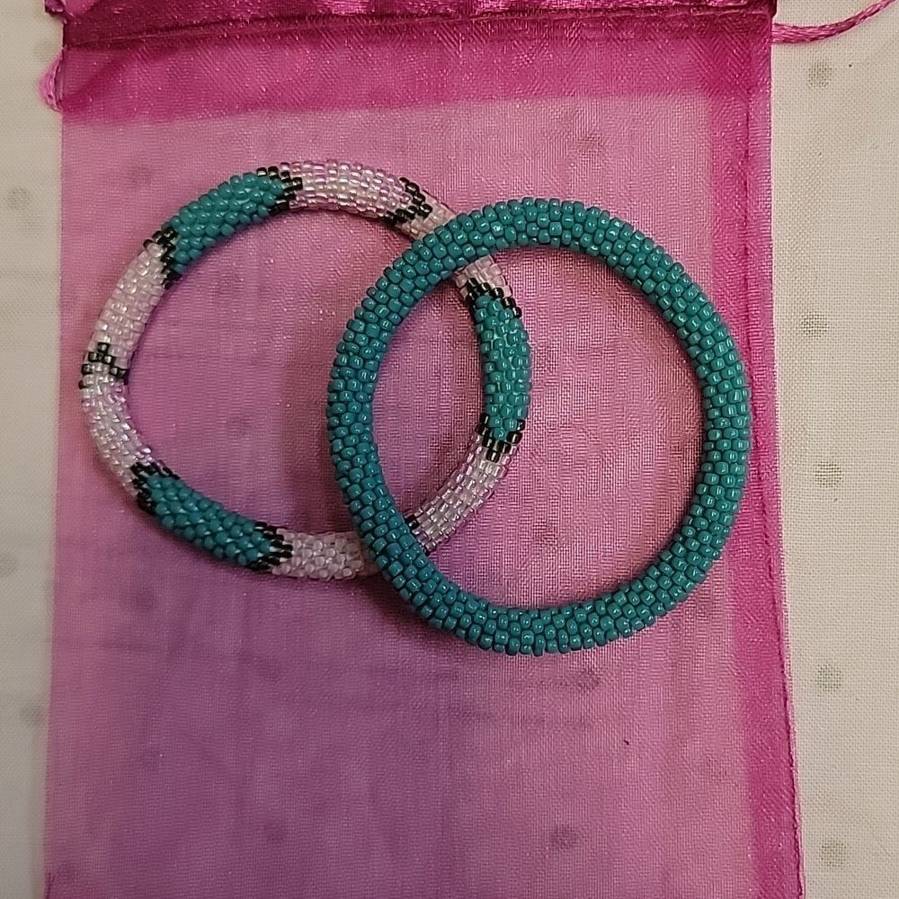Set of 2 Sashka Turquoise & Turquoise/Pink/Silver Glass Beaded Bracelets